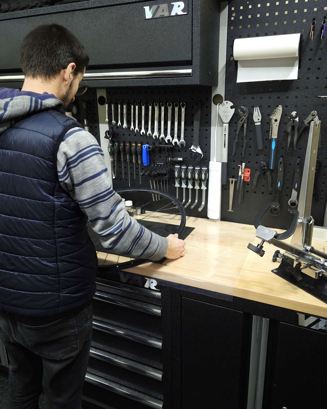 Antoine, mécanicien cycle